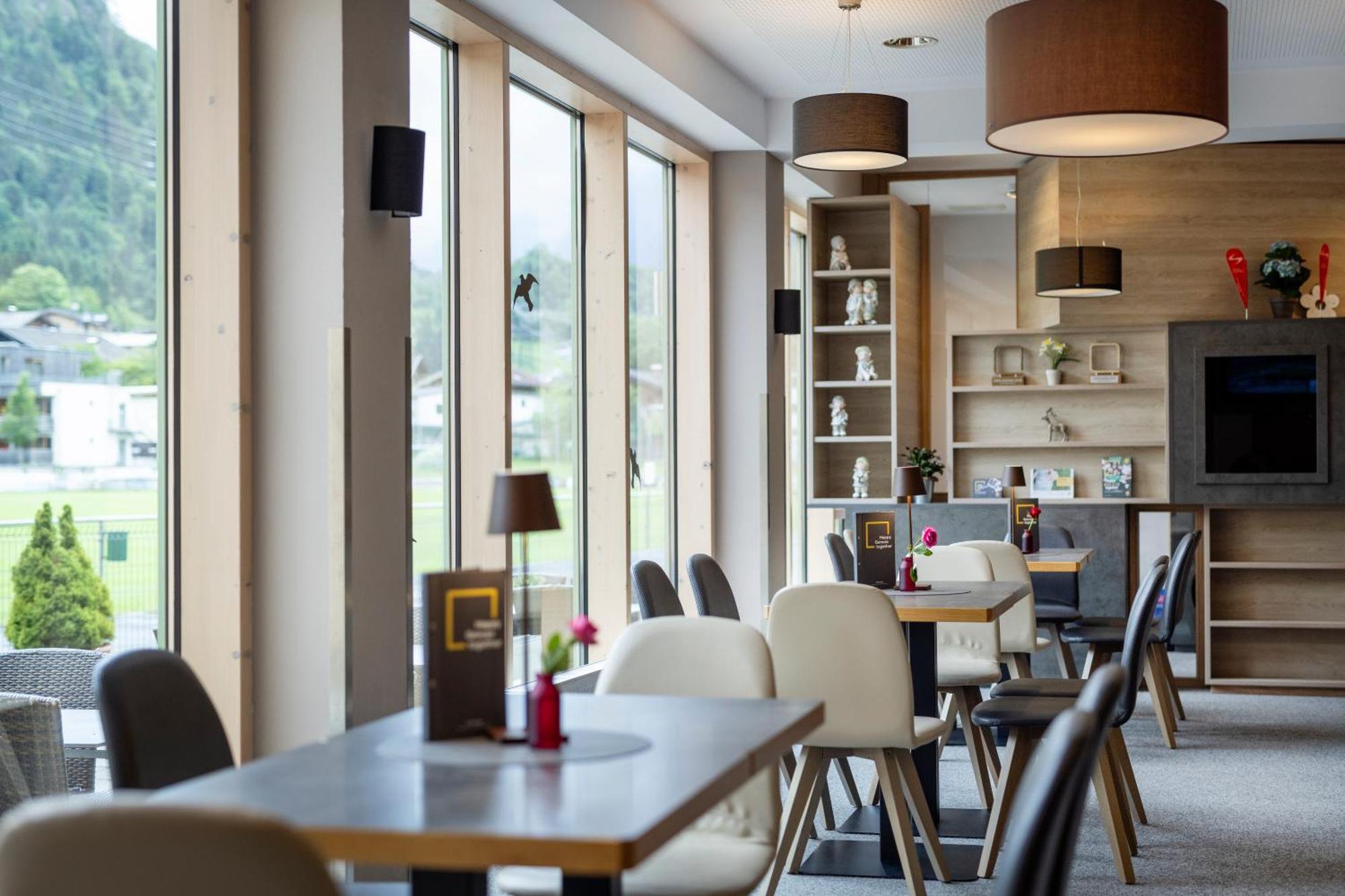 Jufa Hotel Kaprun - Summercard Included Εξωτερικό φωτογραφία